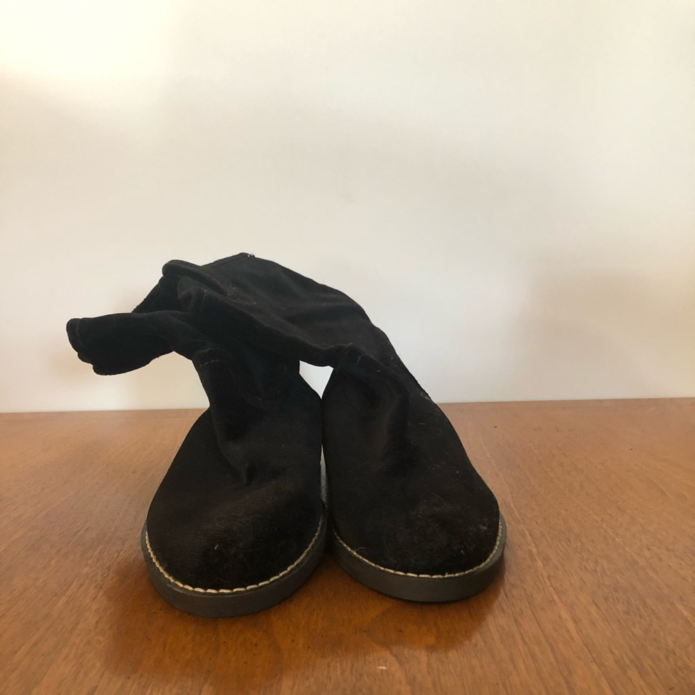 Velvet Nicole Miller Mid Calve Boots